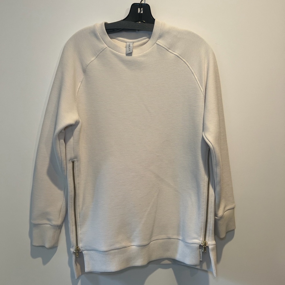 Varley ManningWomen's Cream Crewneck‎ Sweater